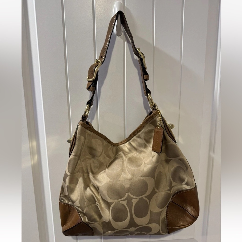 Coach Shoulder Bag